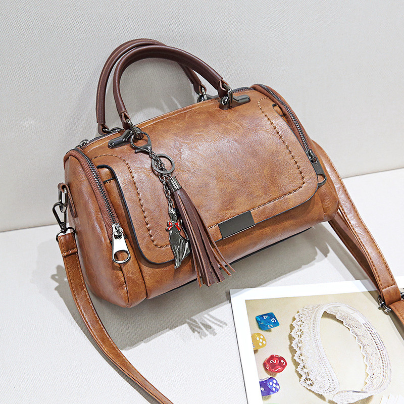 Yogodlns Handtas Met Kwastjes, - Women Bags Guess recensie en prijs